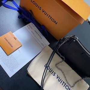 Louis Vuitton Easy Pouch On Strap